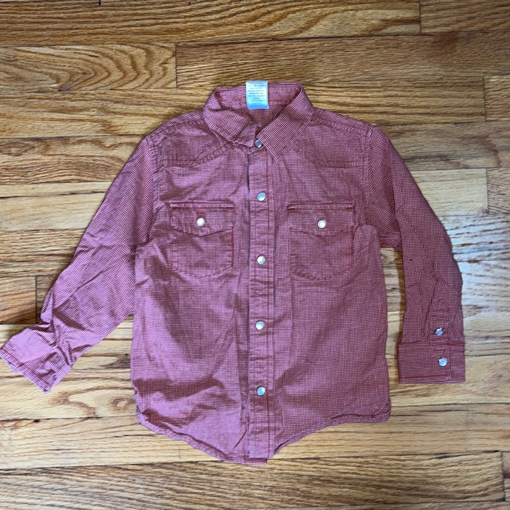 Button-up shirt - Picture 1 of 4